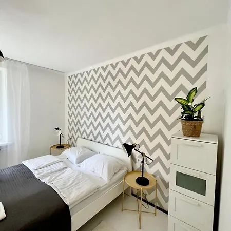 Tomasza Street Main Square アパート